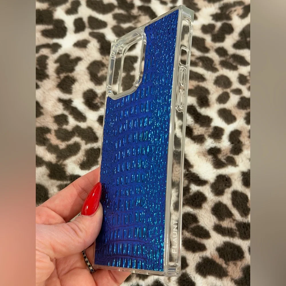 FLAUNT SQUARE® Green Iridescent Crocodile Faux Leather iPhone 14 Pro Max Case